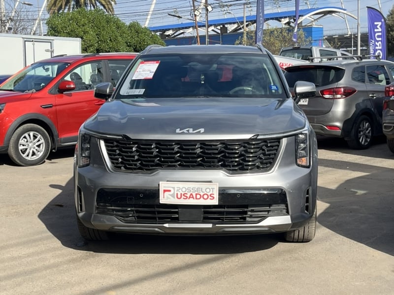 Kia Sorento Ex 4x4 2.2 Aut 2024 - Imagen 8 de 20