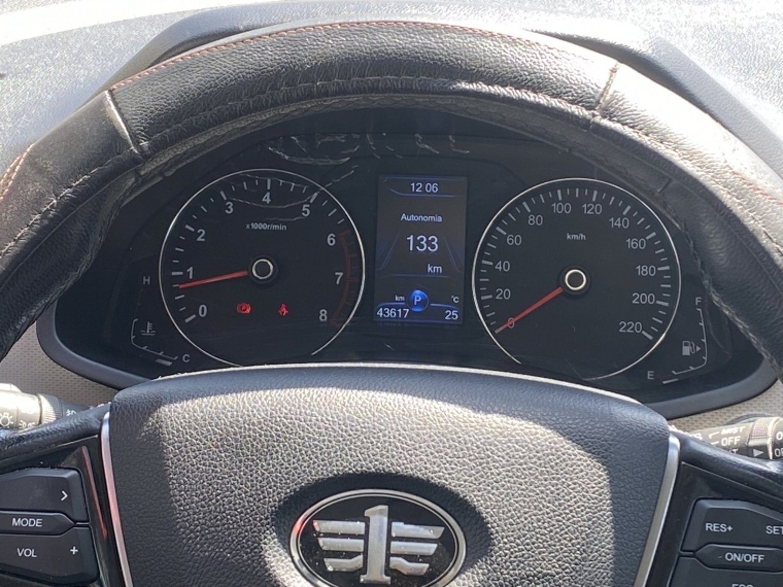 FAW R7 Luxury 1.6 Aut 2020 - Imagen 13 de 20