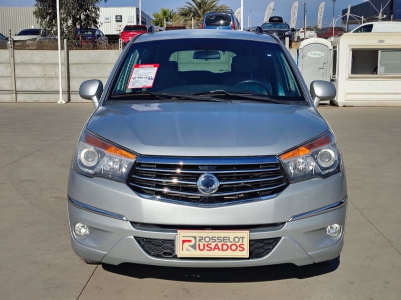 SsangYong Stavic Full 2.2 2016 - Imagen 3 de 20