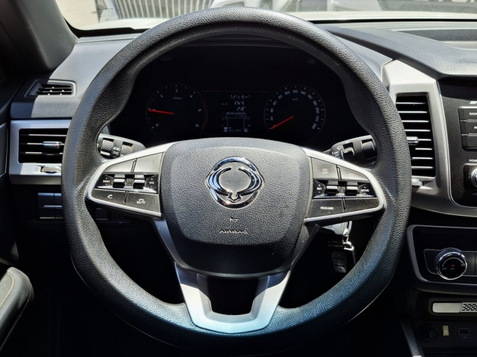 SSANGYONG GRAND MUSSO Musso Grand 2.2 4x4 Mt Full - Ql712 2021 - Imagen 14 de 20