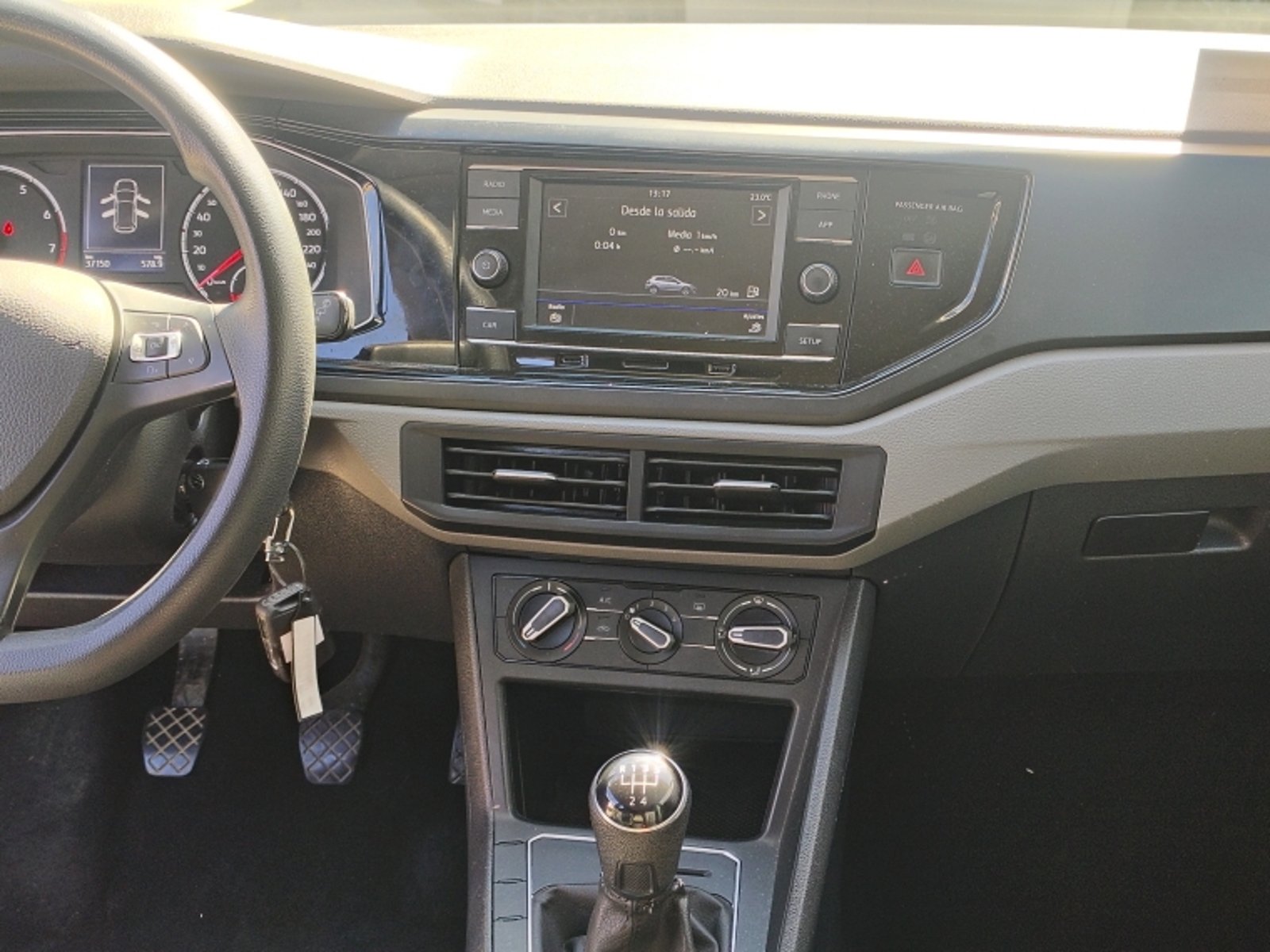 VOLKSWAGEN Polo Hb Otto 1.6 2023 - Imagen 10 de 20