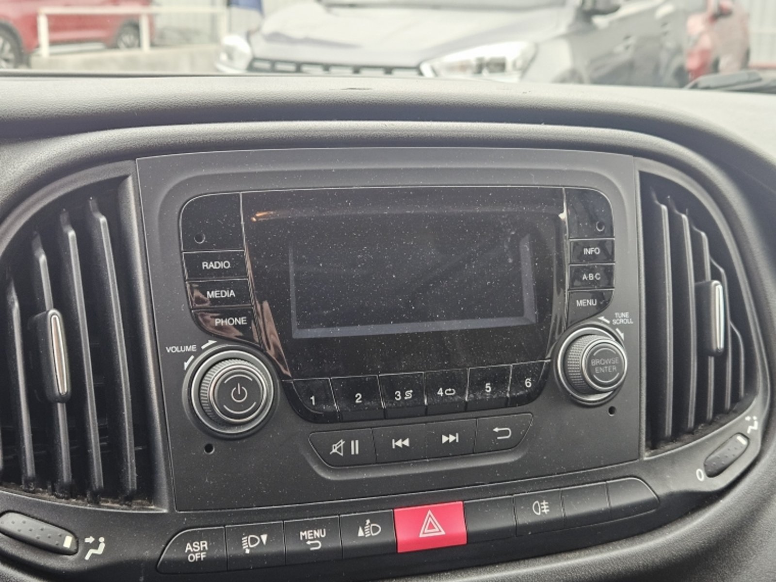 RAM V1000 Van 1000 1.3 2023 - Imagen 17 de 20