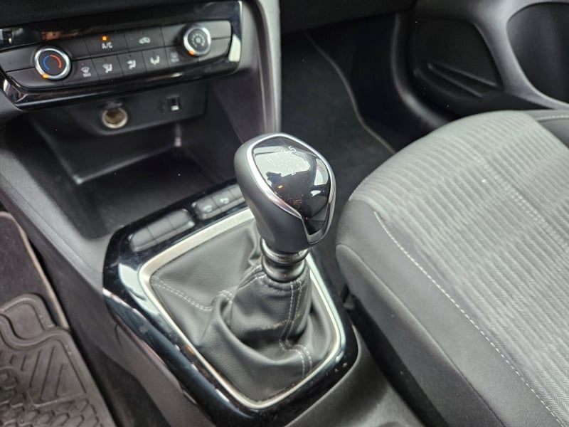 Opel Corsa Td 100 1.5 2023 - Imagen 12 de 20