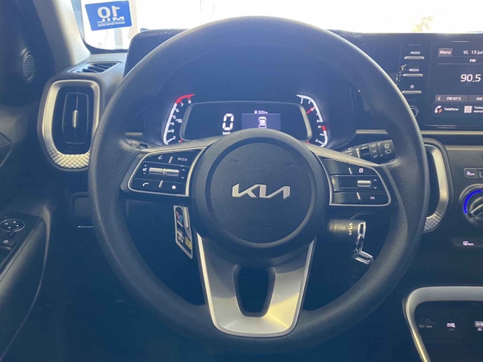 KIA Sonet Ex 1.5l 6mt Ac Ri Euro 6b 2024 - Imagen 16 de 20