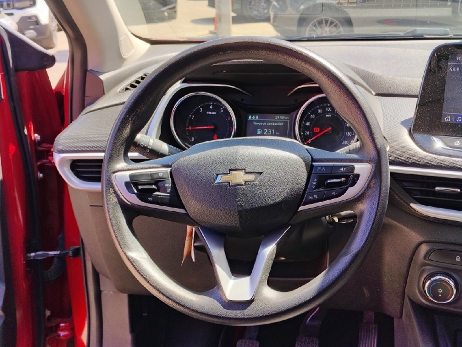 CHEVROLET Tracker Ls 1.2 2023 - Imagen 11 de 20