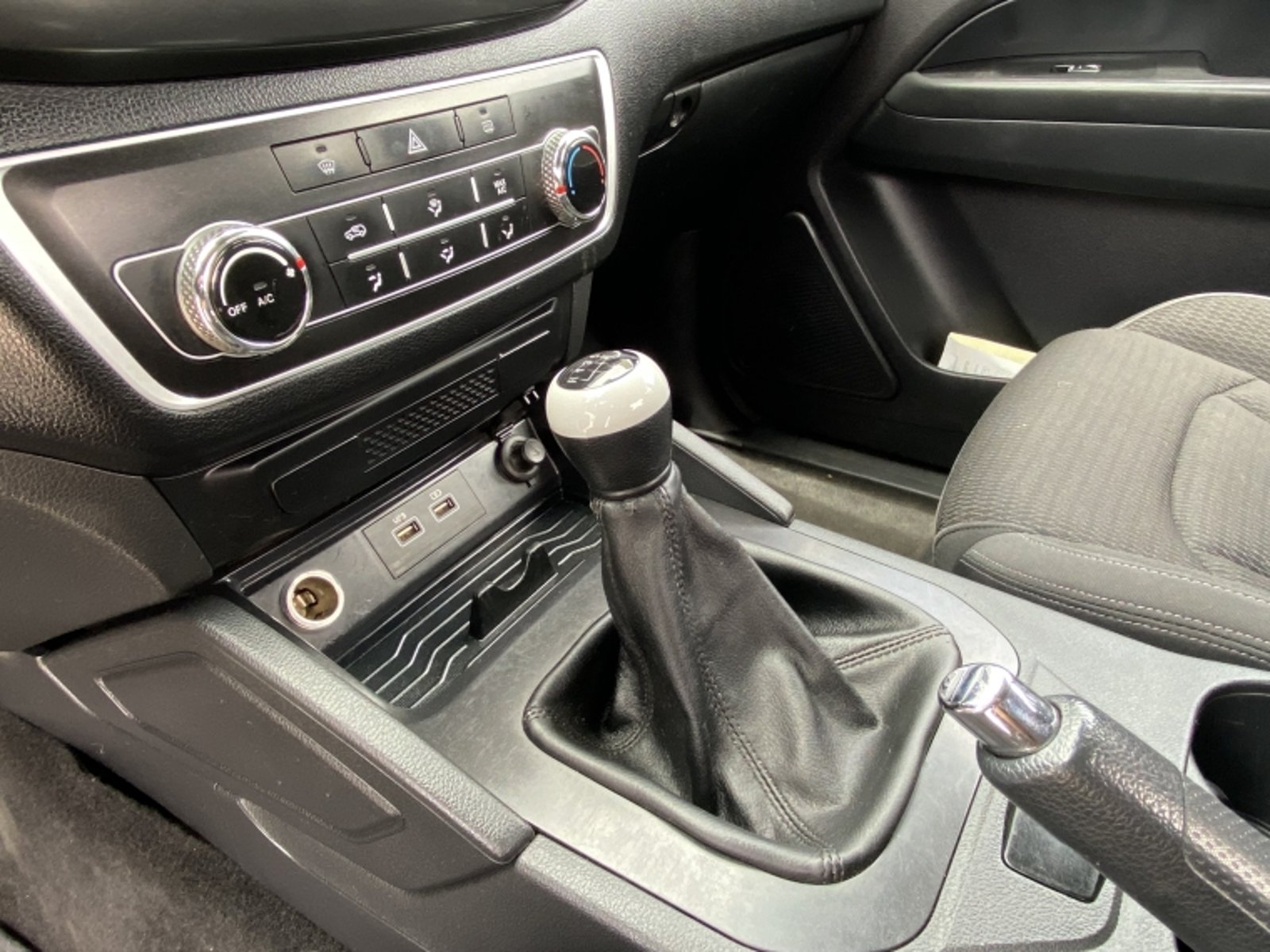 SSANGYONG GRAND MUSSO Musso Grand 2.2 4x2 Mt - Ql610 Euro Vi Mn 2023 - Imagen 11 de 20