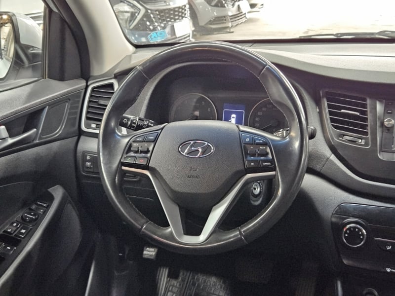 Hyundai TUCSON New Tucson Tl Gl Advance 2.0 Aut 2016 - Imagen 11 de 19
