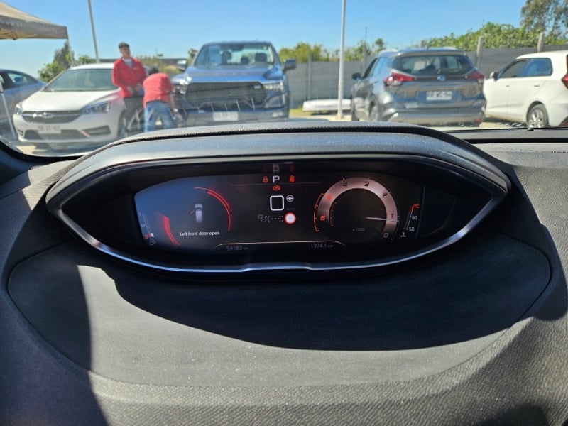 Peugeot NEW 3008 3008 Blue Hdi 130 Eat8 1.5 Aut 2022 - Imagen 13 de 20