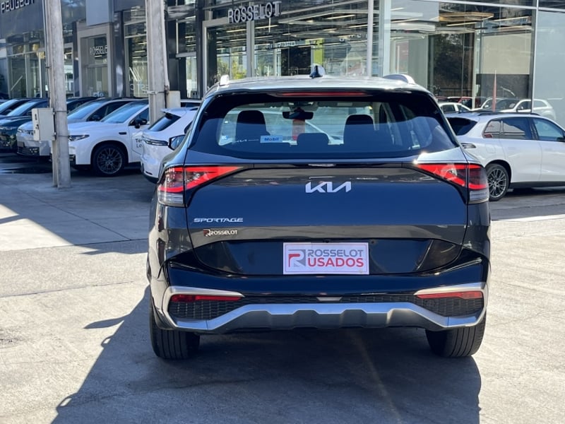 Kia Sportage Ex 2.0l 8at Dsl Bs 4x2 2024 - Imagen 4 de 20