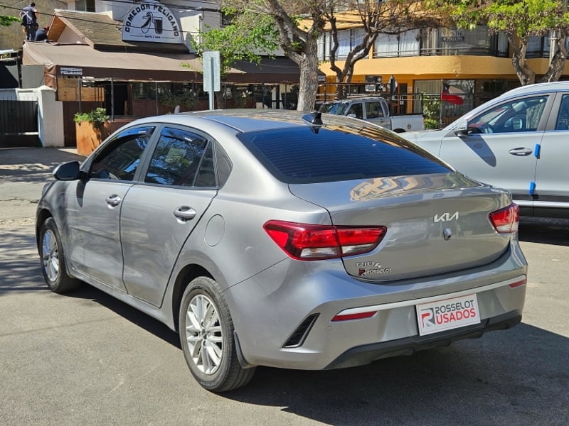 Kia Rio 4 6mt 1.4 2024 - Imagen 7 de 20