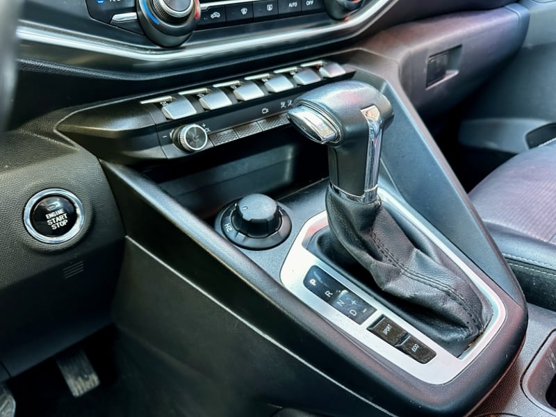 Peugeot Landtrek Blue Hdi 180 4x4 2.2 2023 - Imagen 15 de 20