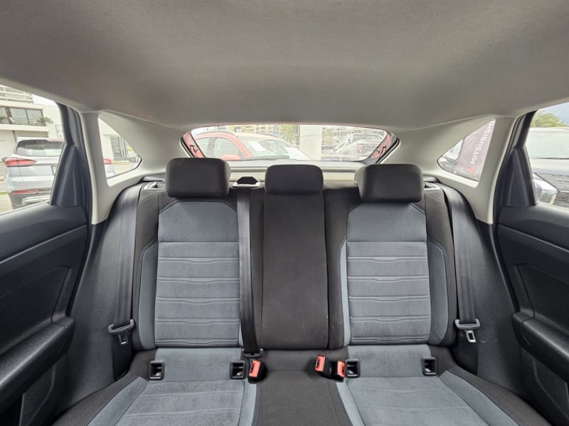 Volkswagen Nivus Tsi 1.0 Aut 2023 - Imagen 11 de 19