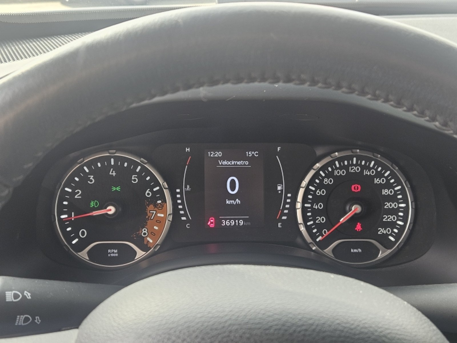 JEEP Renegade Sport 1.8 2023 - Imagen 19 de 20
