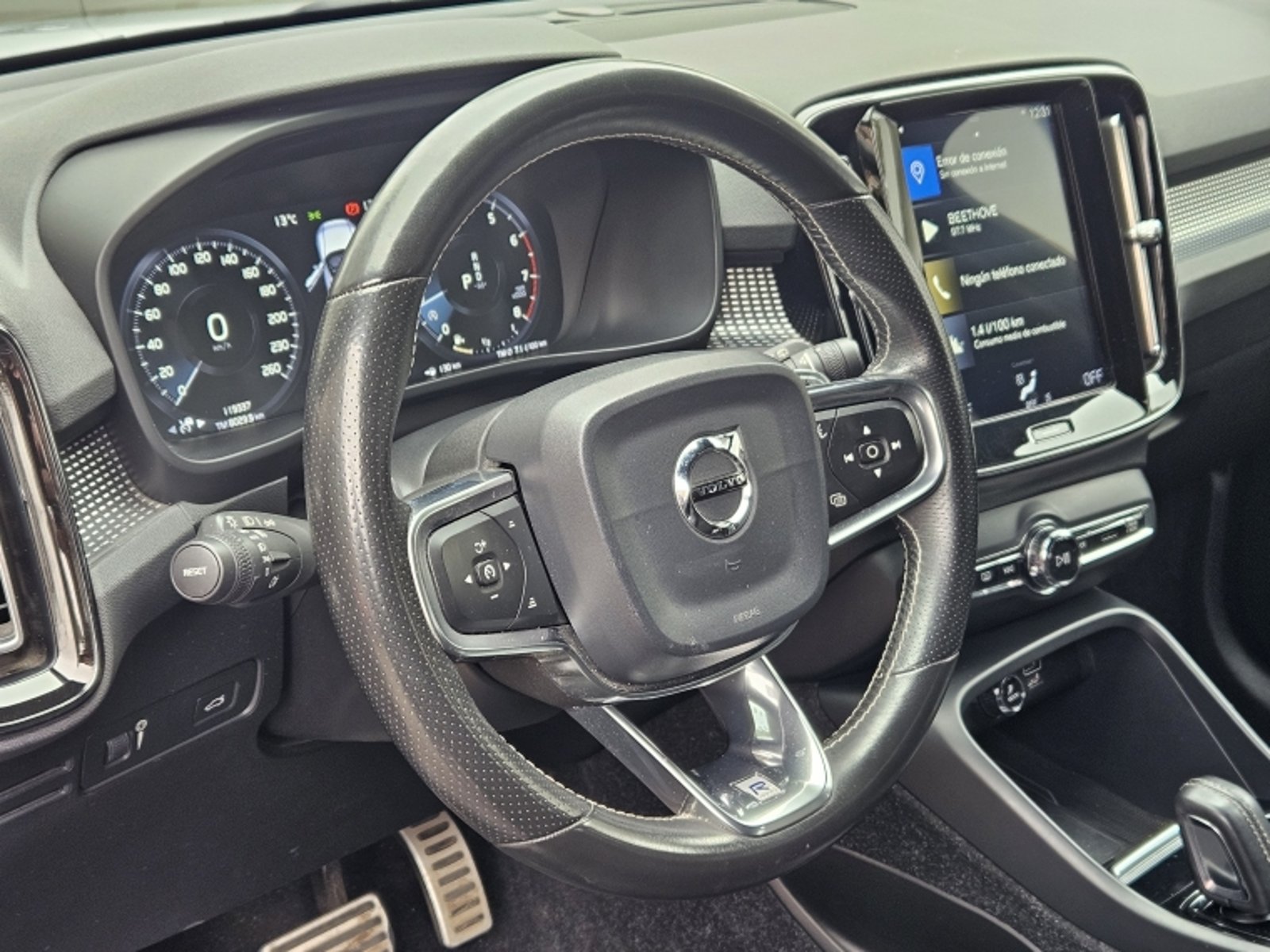 VOLVO Xc40 T4 Fwd 2.0 Aut 2020 - Imagen 11 de 20