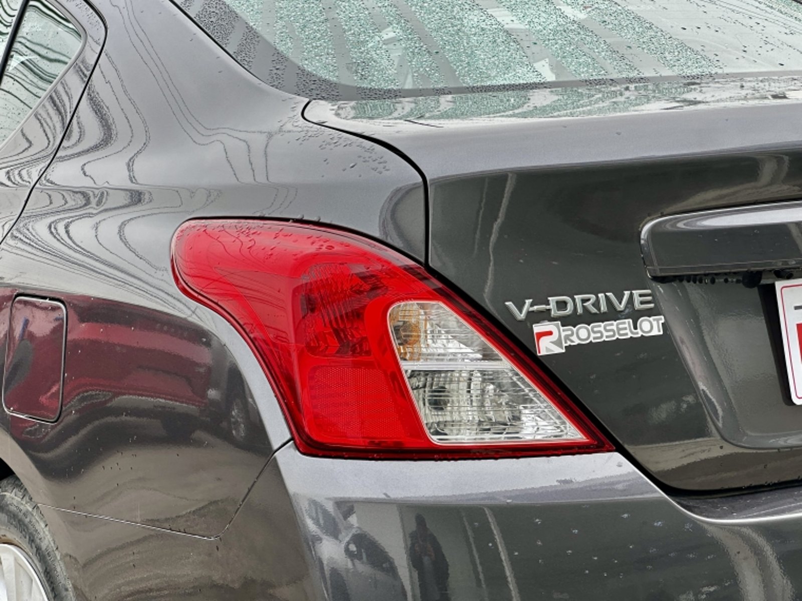 Nissan Versa Sedan 1.6 2021 - Imagen 8 de 20