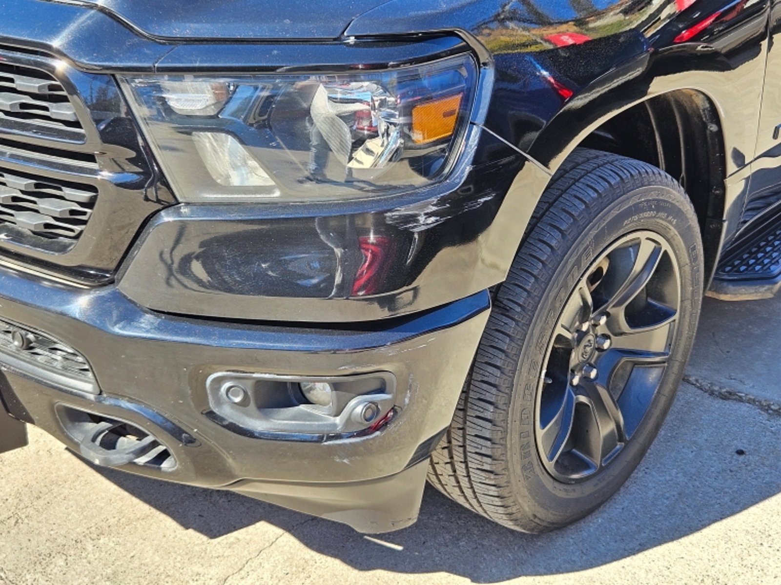 RAM 1500 Big Horn Crew Cab 4x4 3.6 Aut 2023 - Foto 2 de 20