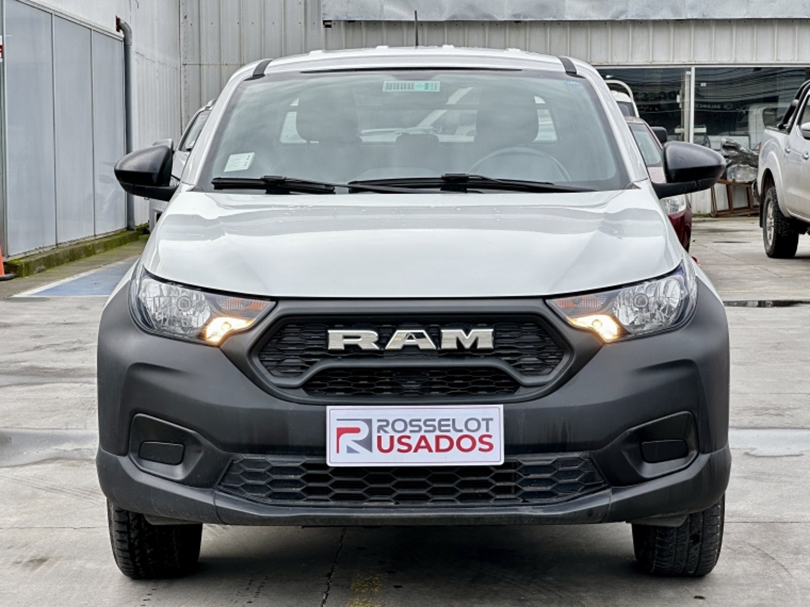 RAM 700 New Ram 700 Slt 1.4 Cd Mt Mn 2023 - Foto 2 de 20