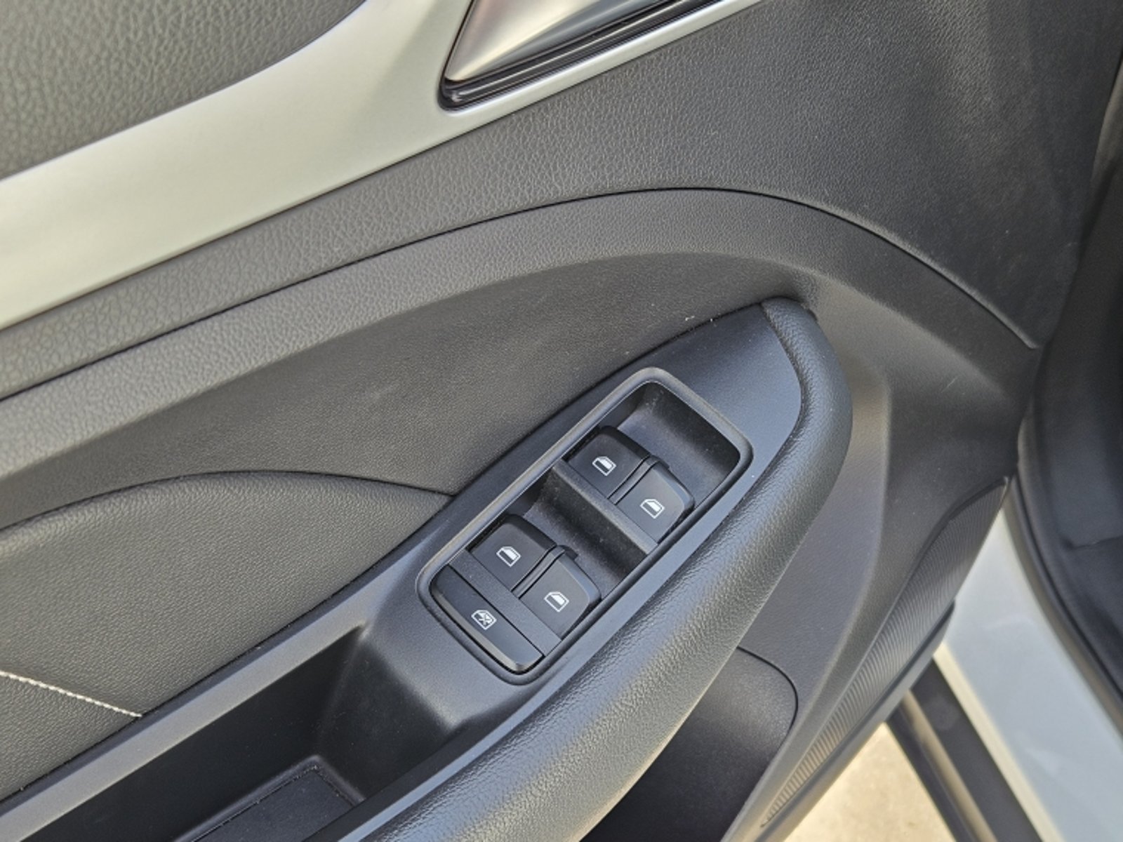 MG Zs 1.5 At 2022 - Imagen 14 de 20