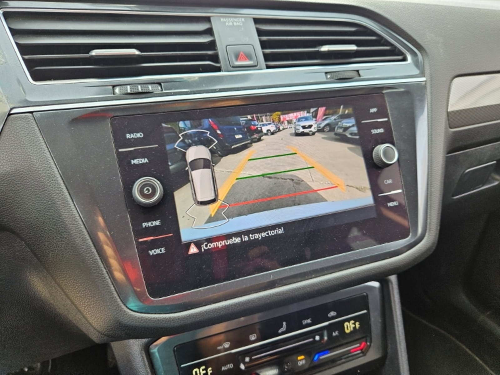 Volkswagen Tiguan Tsi 4x2 1.4 Aut 2022 - Imagen 19 de 20