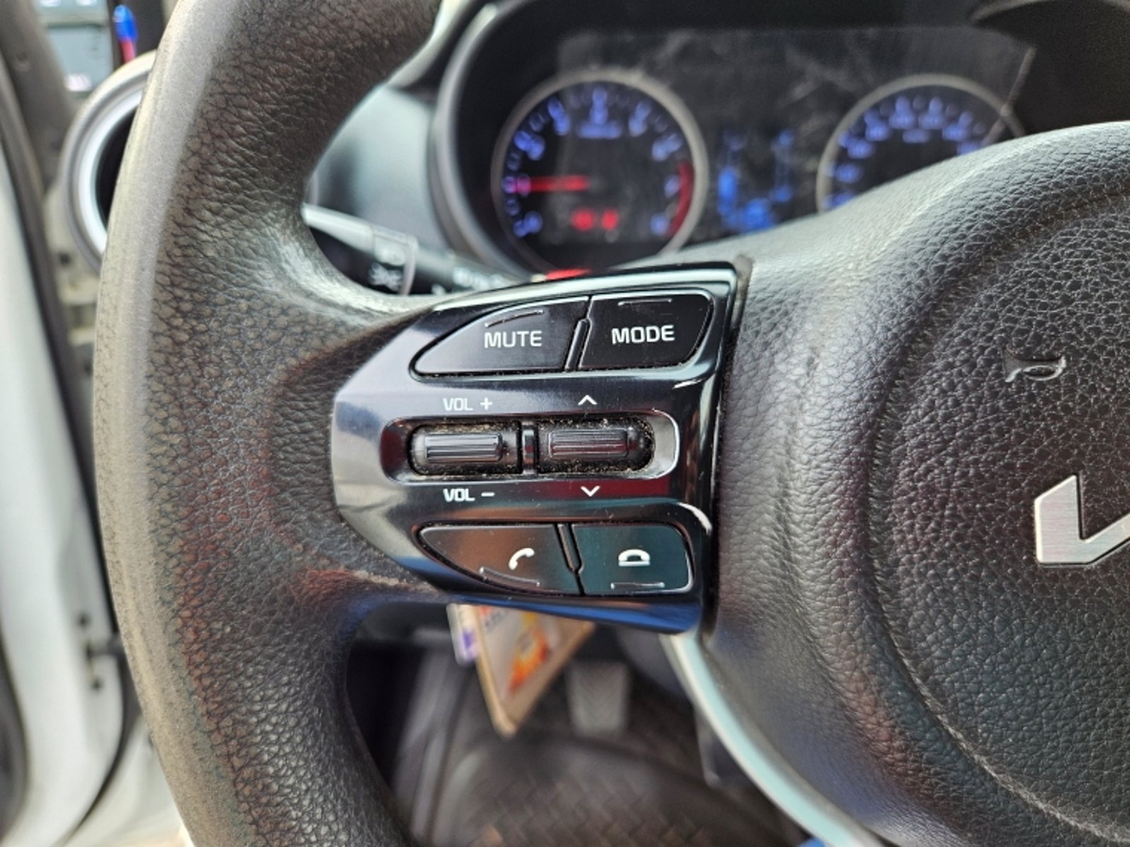 Kia Soluto Mpi 1.4 2023 - Imagen 17 de 20