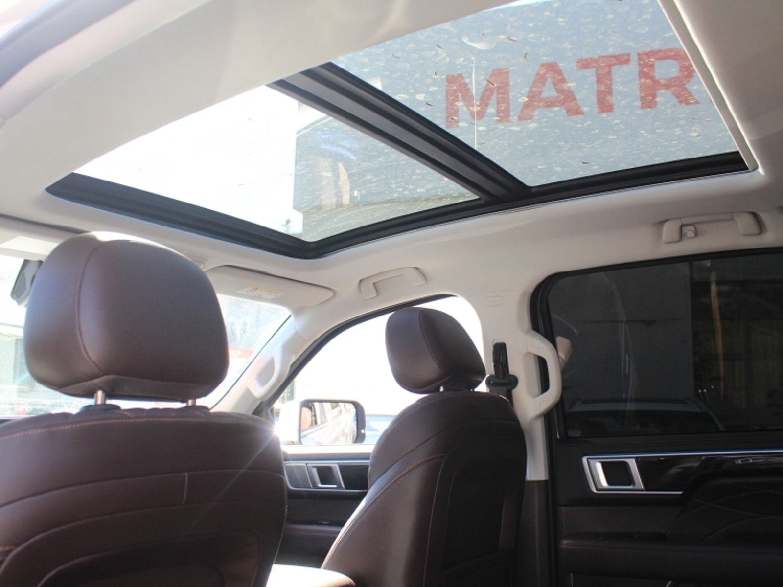 FOTON V9 4x4 2.0 Aut 2026 - Imagen 9 de 20