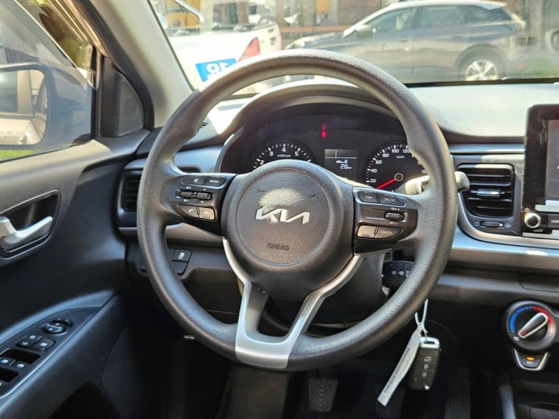 Kia Rio 4 6mt 1.4 2024 - Imagen 11 de 20