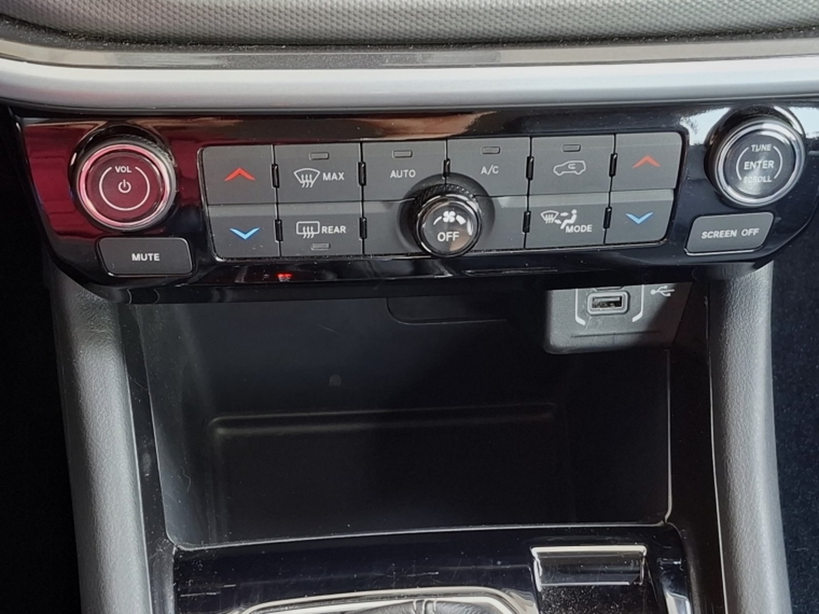 JEEP Compass Longitude 1.3 Aut 2022 - Imagen 14 de 20