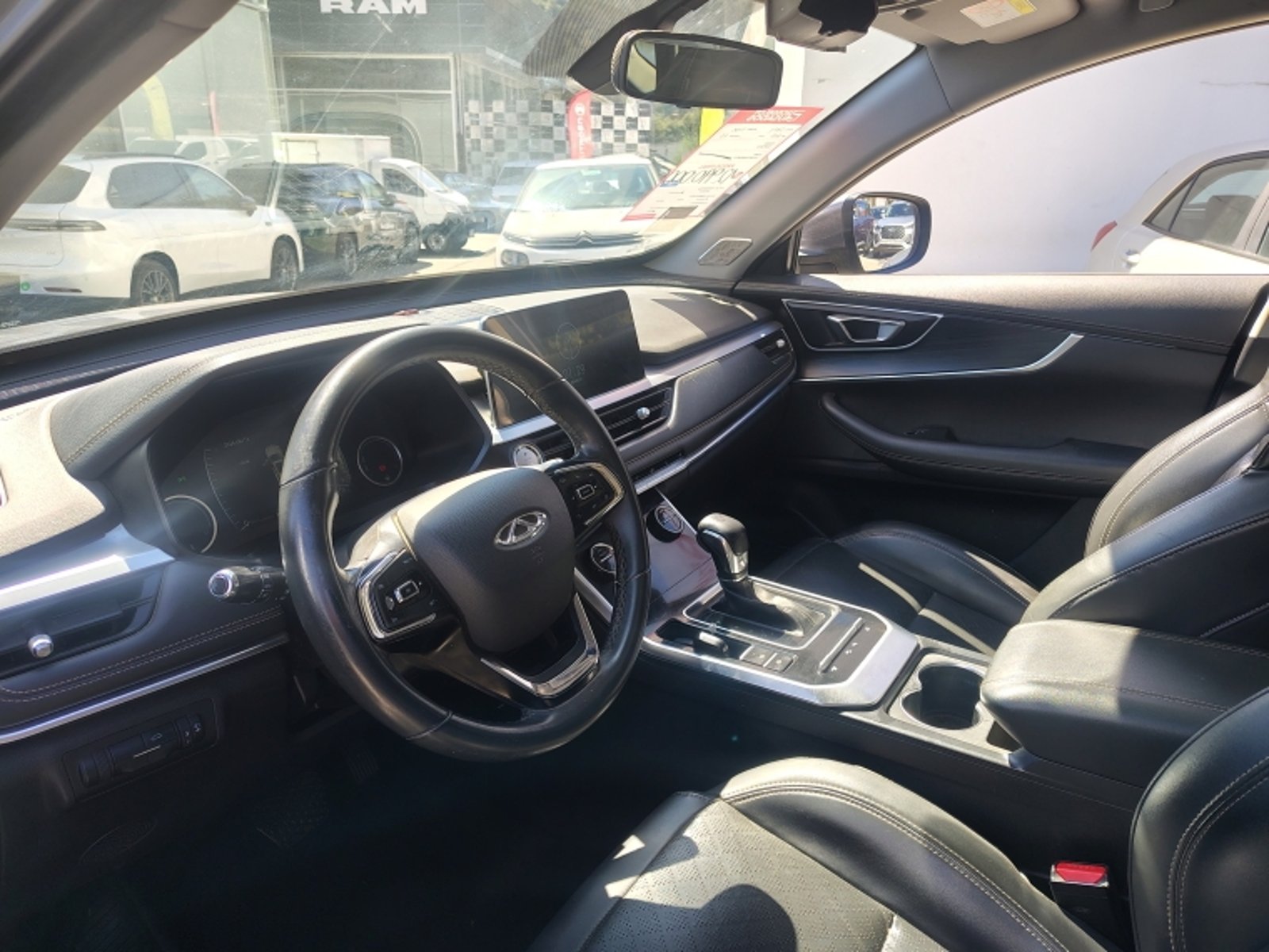 CHERY Tiggo 8 1.5 Aut 2023 - Imagen 9 de 20