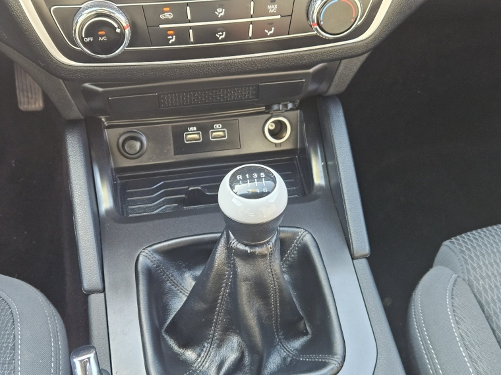 SsangYong GRAND MUSSO Musso Grand 2.2 4x2 Mt - Ql610 Euro Vi Mn 2023 - Imagen 13 de 20
