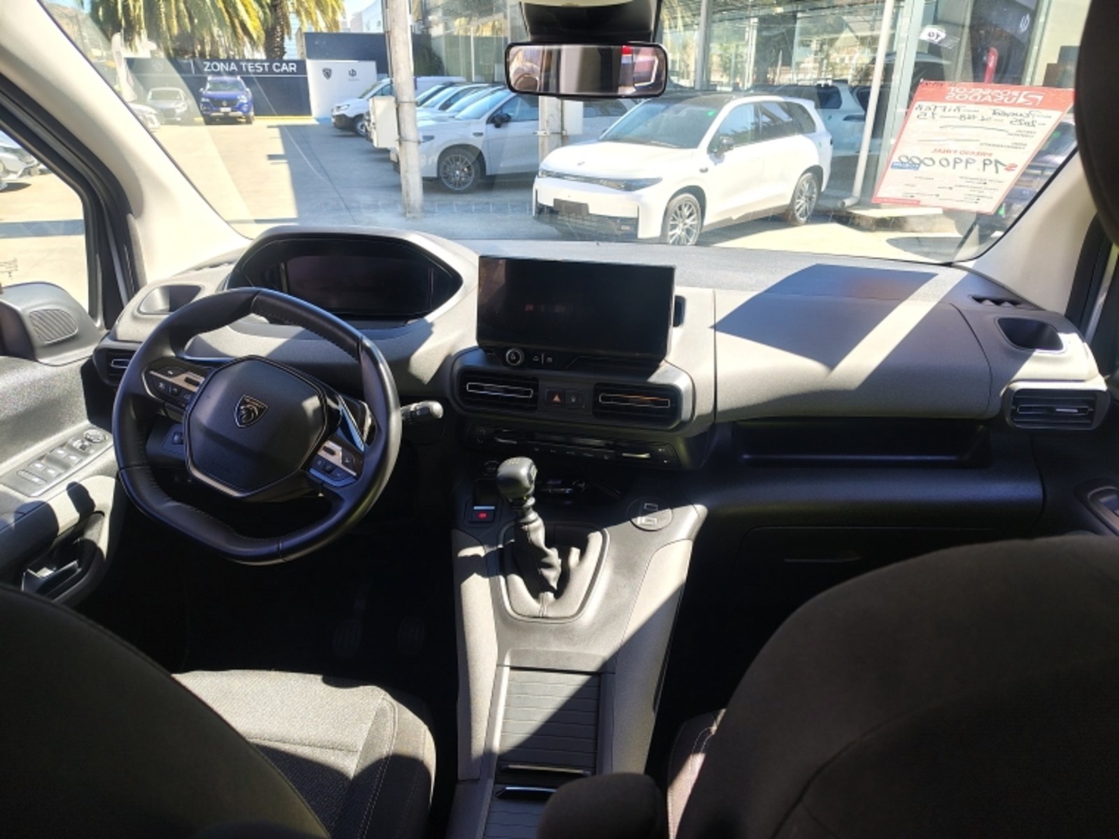 PEUGEOT Rifter Mca Allure Diesel 100hp Mt 2025 - Imagen 10 de 20
