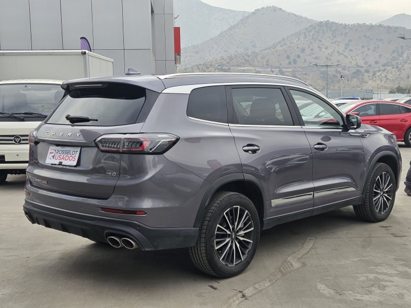 CHERY Tiggo 8 Pro Max 4x4 2.0 Aut 2023 - Imagen 4 de 20