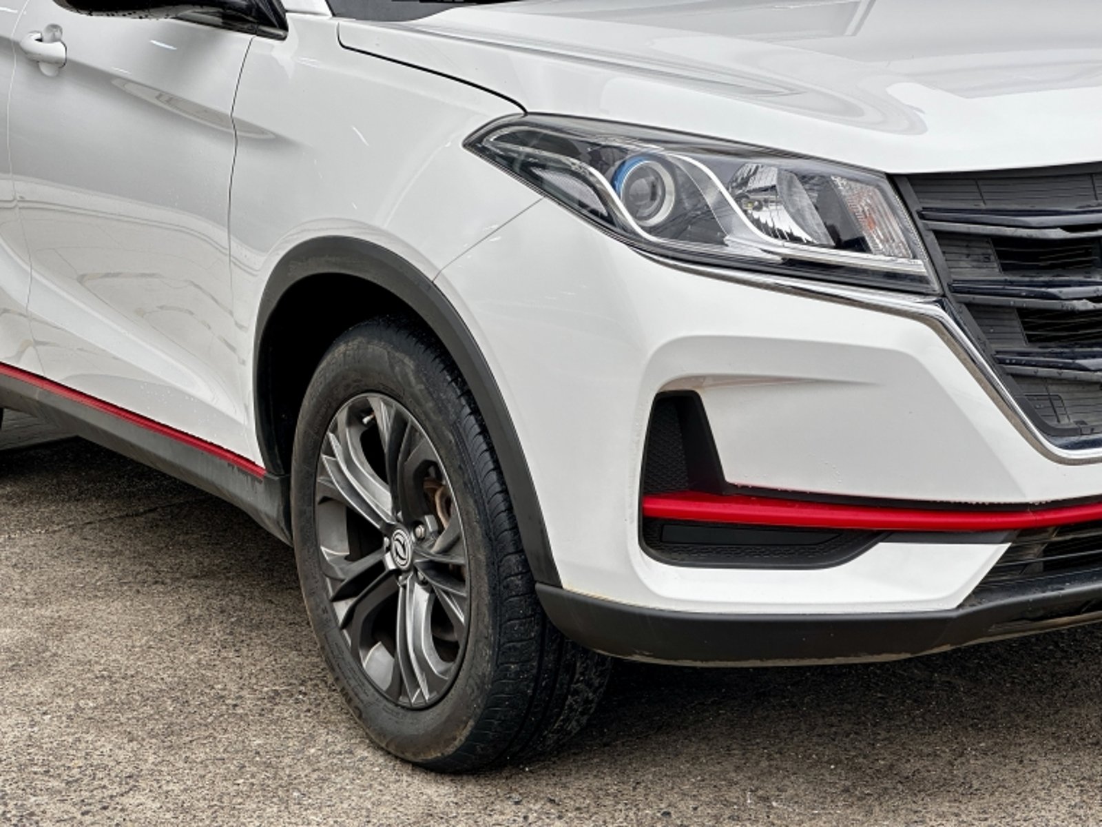 DFSK 500 Luxury 1.5 2022 - Imagen 4 de 20