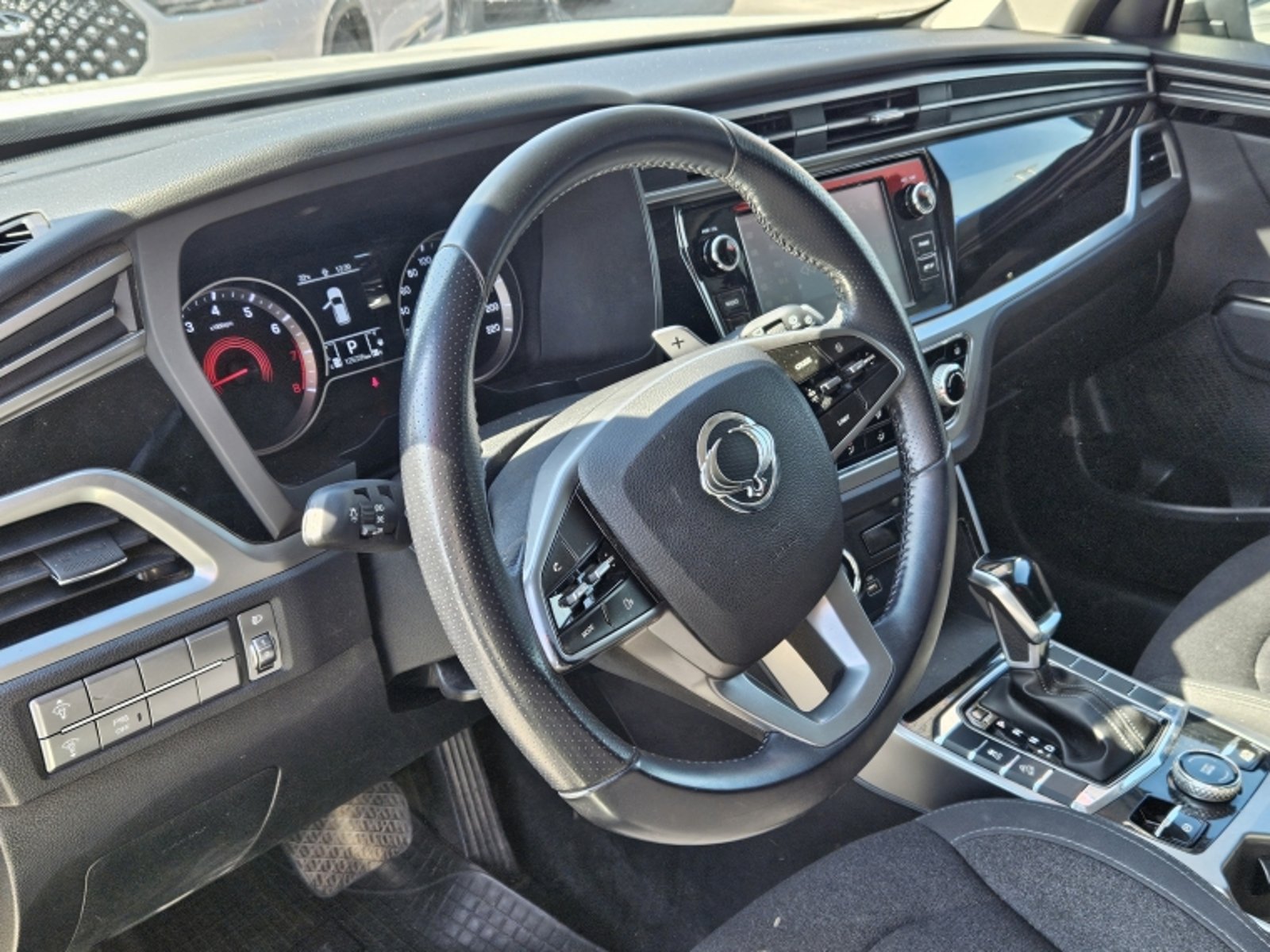 SSANGYONG KORANDO New Korando 4x2 1.5 At - Cg111 2023 - Imagen 12 de 20