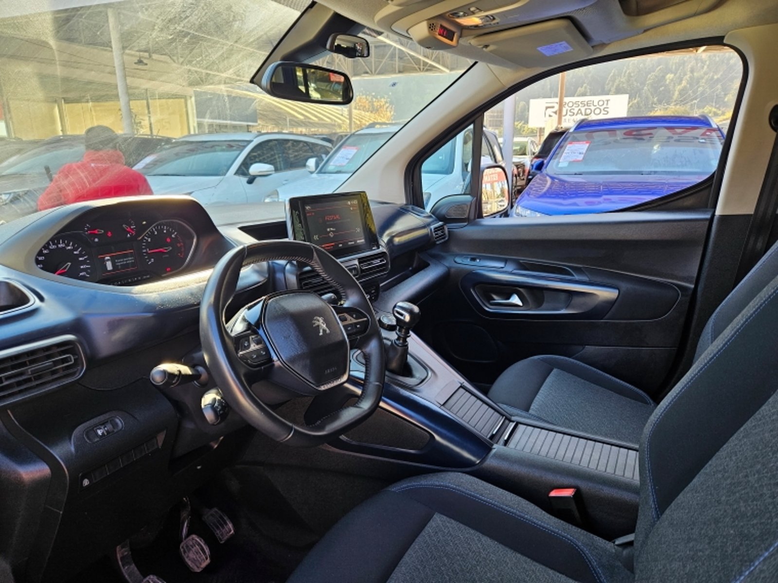 PEUGEOT Rifter Bluehdi 130 1.5 2022 - Imagen 12 de 20