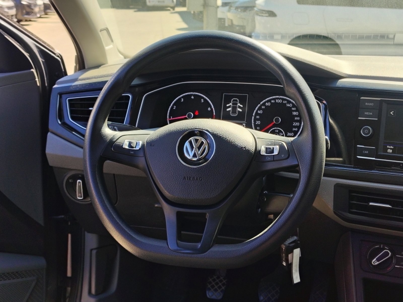 VOLKSWAGEN Polo Hb Otto 1.6 2023 - Imagen 11 de 20