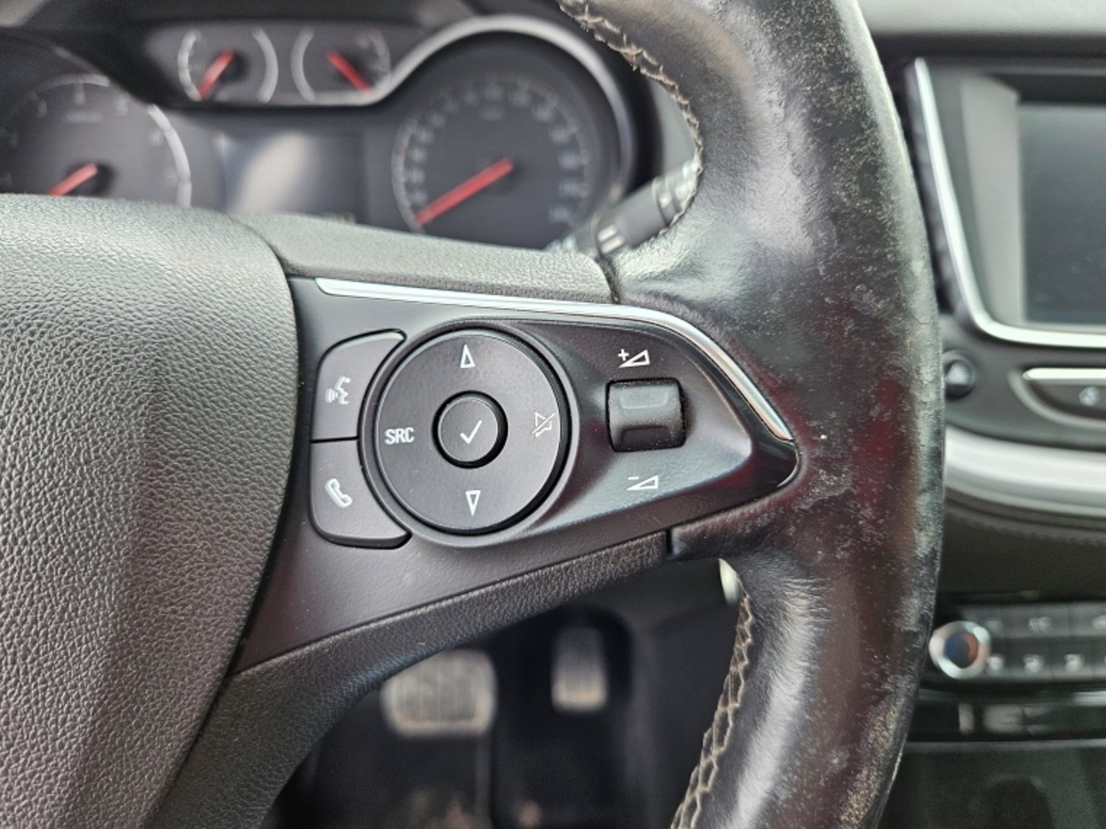 Opel Grandland X Enjoy 1.6 At 2019 - Imagen 18 de 20