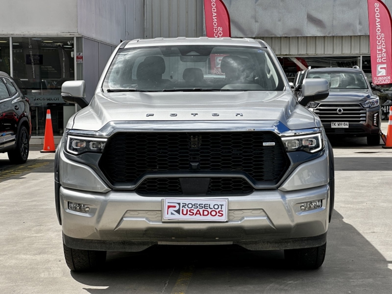 Foton V9 At 4x4 Elite 2.0 E6 2026 - Foto 2 de 20