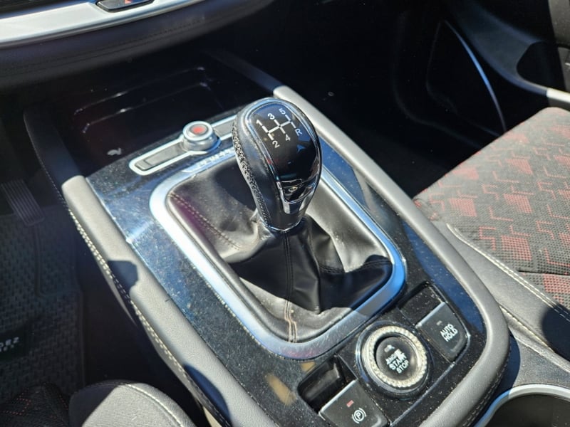 Jetour X70 Mt 1.5 2024 - Imagen 18 de 20