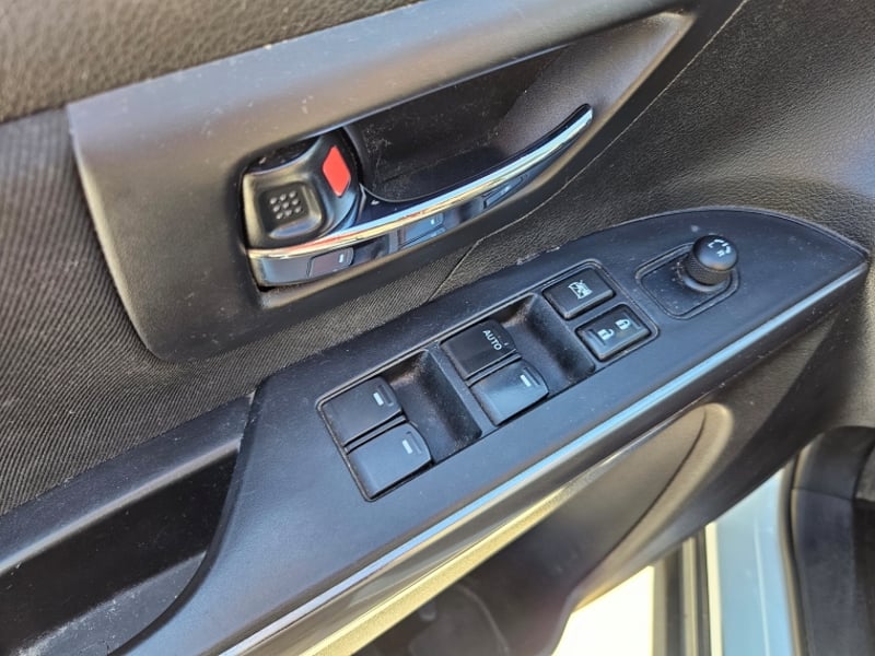 Suzuki SX4 S Cross Gl 1.4 2023 - Imagen 14 de 20