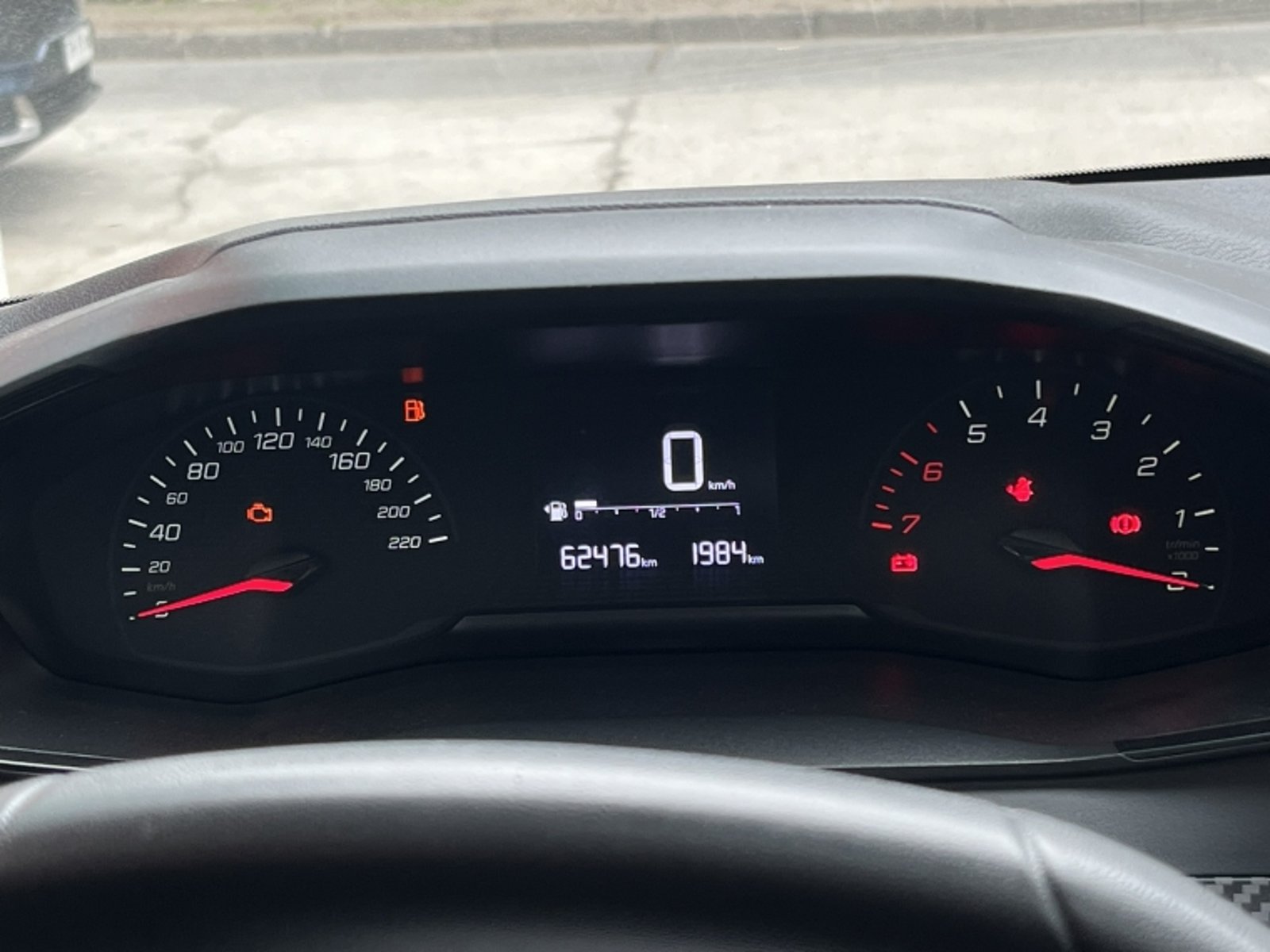 Peugeot 208 Nuevo 208 Style Puretech 75 Mt 1.2 Euro 6b 2024 - Imagen 18 de 20