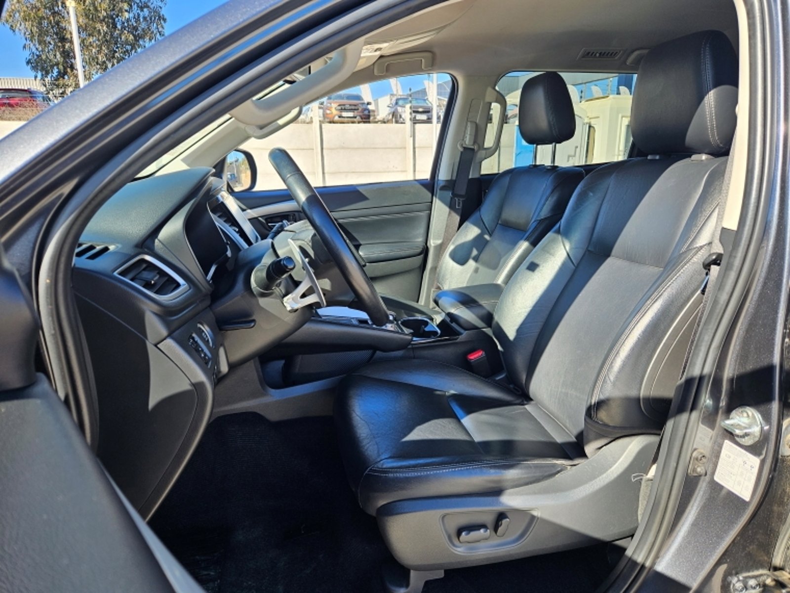 Mitsubishi Montero Sport 4x4 2.4 Aut 2022 - Imagen 14 de 20