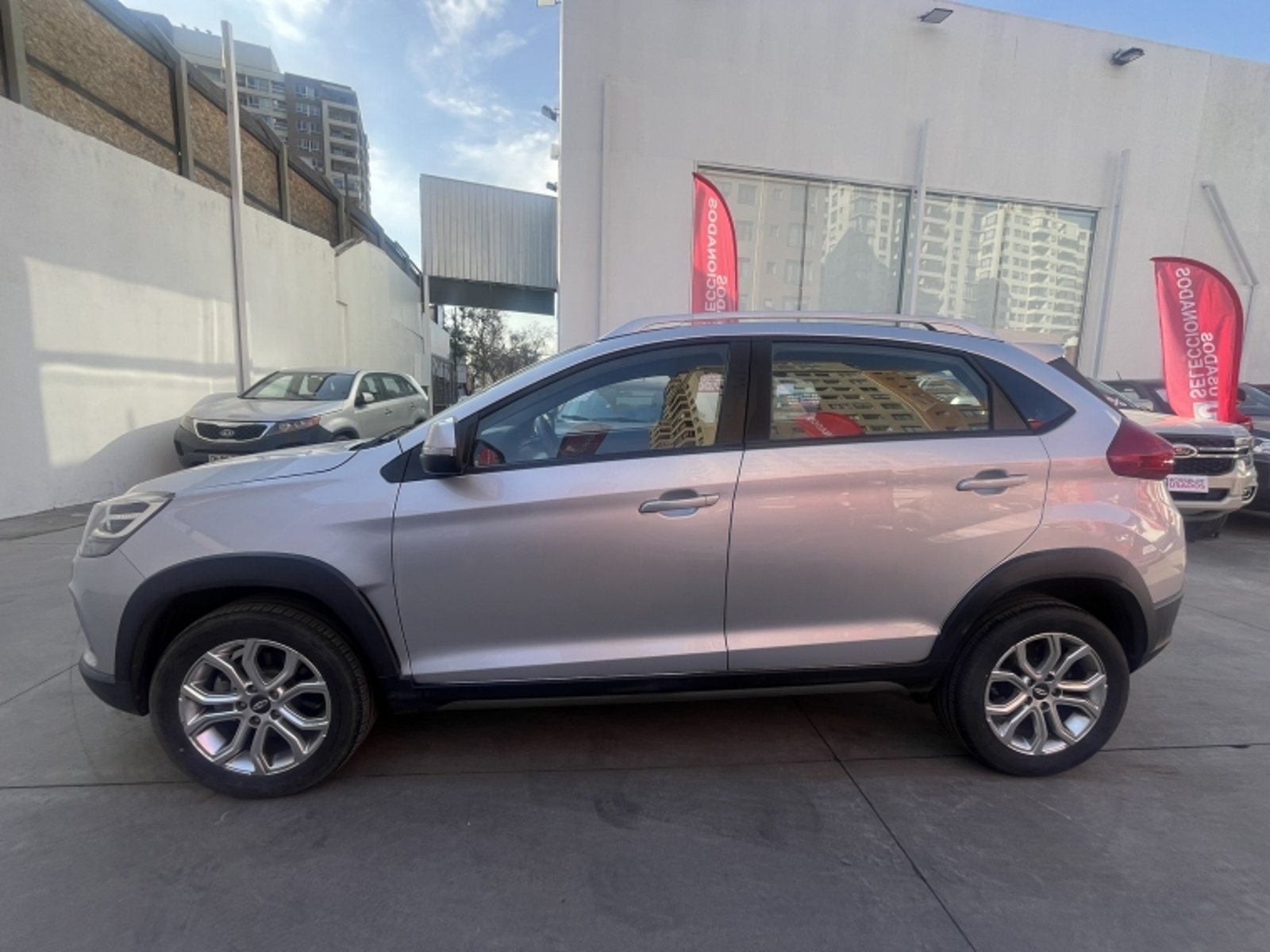 Chery Tiggo 2 Gl Mt 1.5 2023 - Foto 2 de 20