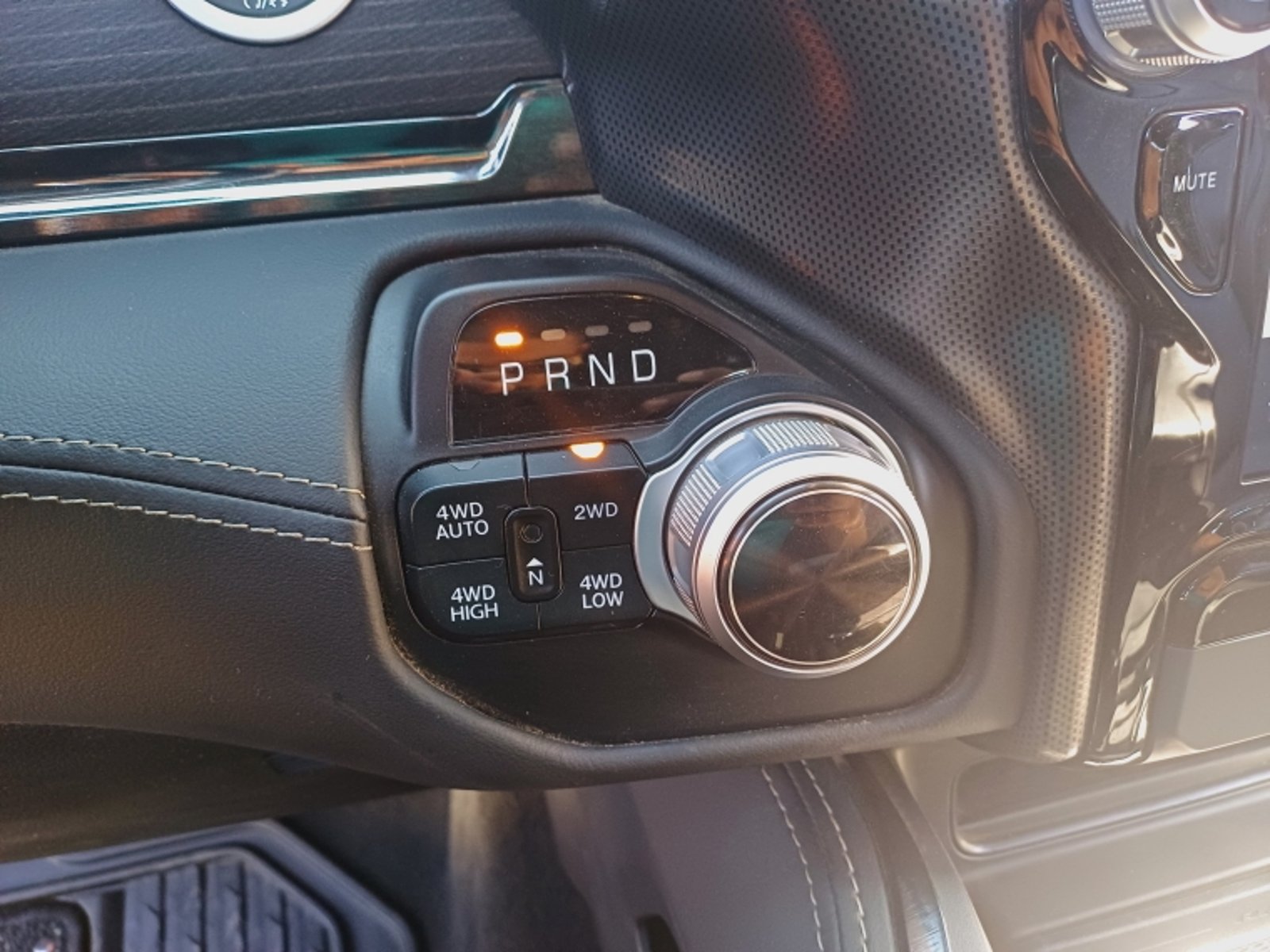 RAM 1500 New Ram 1500 Crew Cab Limited 5.7l Mn 2023 - Imagen 18 de 20