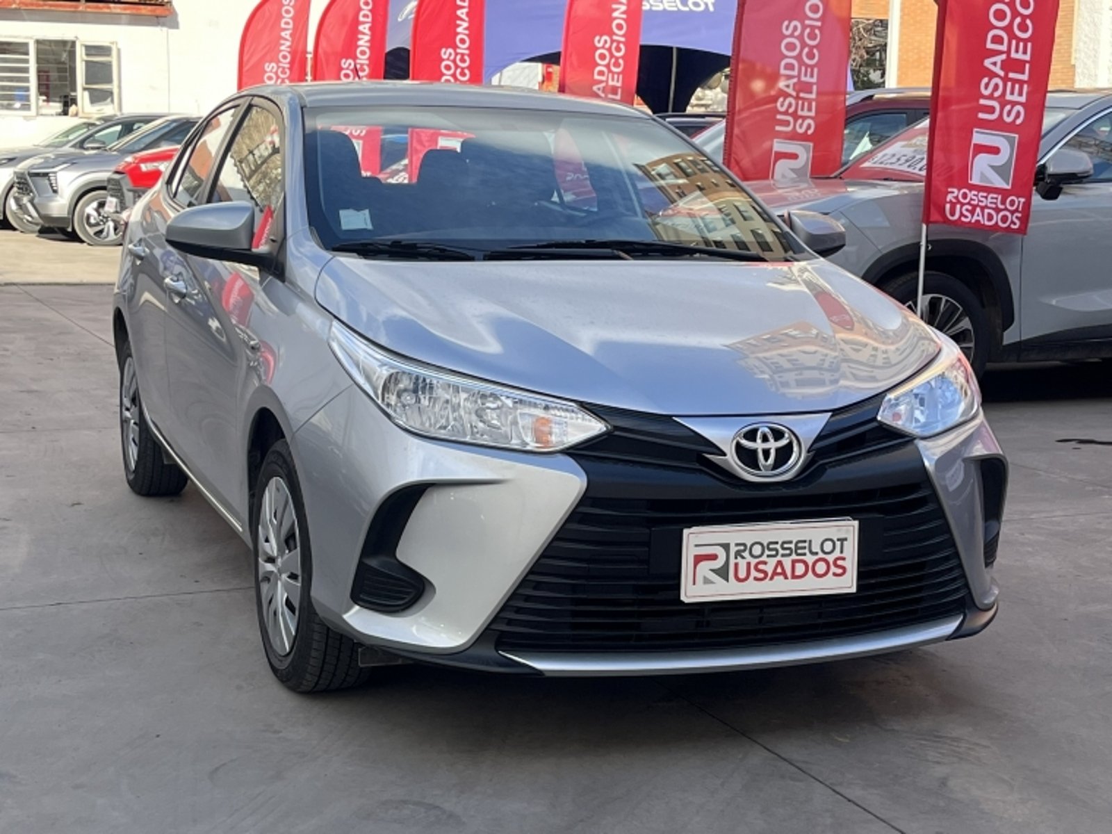 Toyota Yaris Sedan Otto 1.5 2022 - Imagen 7 de 20