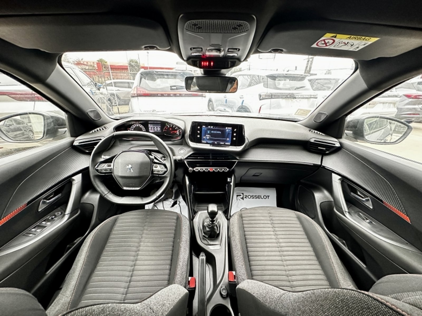 PEUGEOT 2008 Puretech 130 4x2 1.2 2023 - Imagen 17 de 20