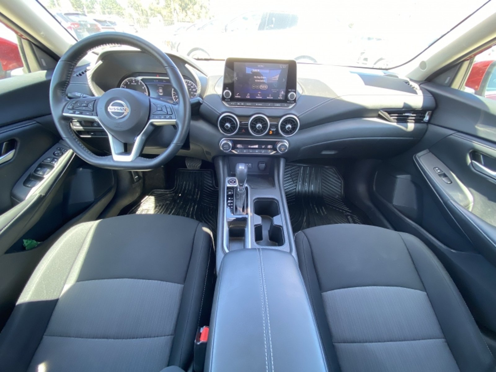 NISSAN Sentra 2.0 At 4x2 2024 - Imagen 18 de 20