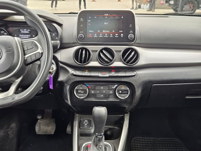 Fiat Cronos Drive 1.8 At 2022 - Imagen 11 de 20