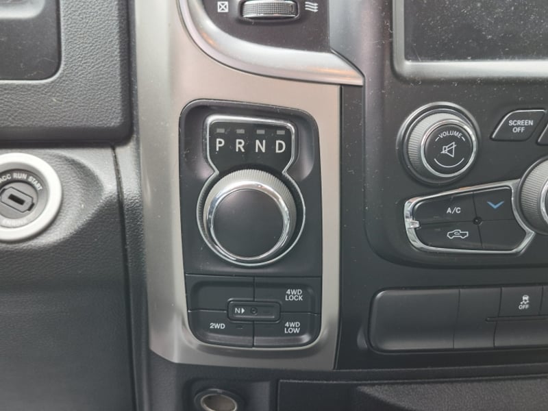 RAM 1500 New 1500 Slt 3.6 Aut 2019 - Imagen 13 de 20