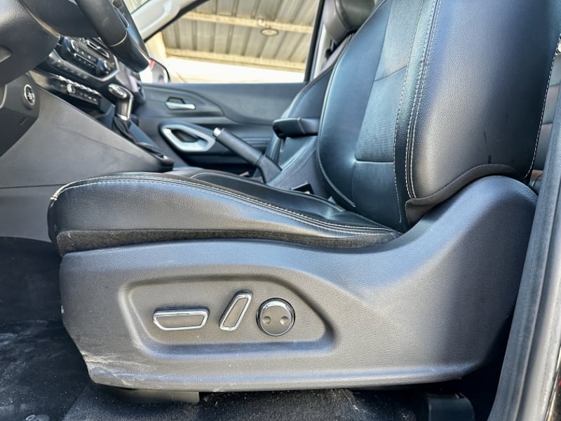 Peugeot Landtrek Blue Hdi 180 4x4 2.2 2023 - Imagen 17 de 20