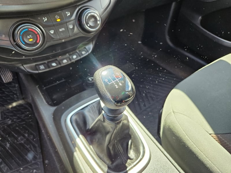 Chevrolet Sail 1.5 2022 - Imagen 8 de 15
